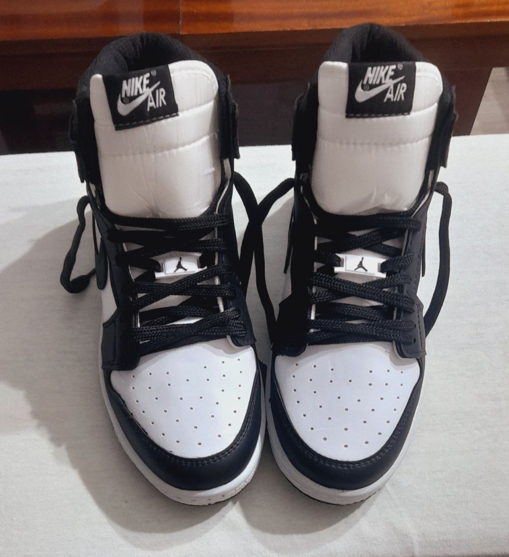 Кецове Nike Air Jordan чисто нови от еко кожа всички размери