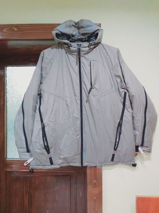 Vând geaca groasă de iarna,mărimea xxl