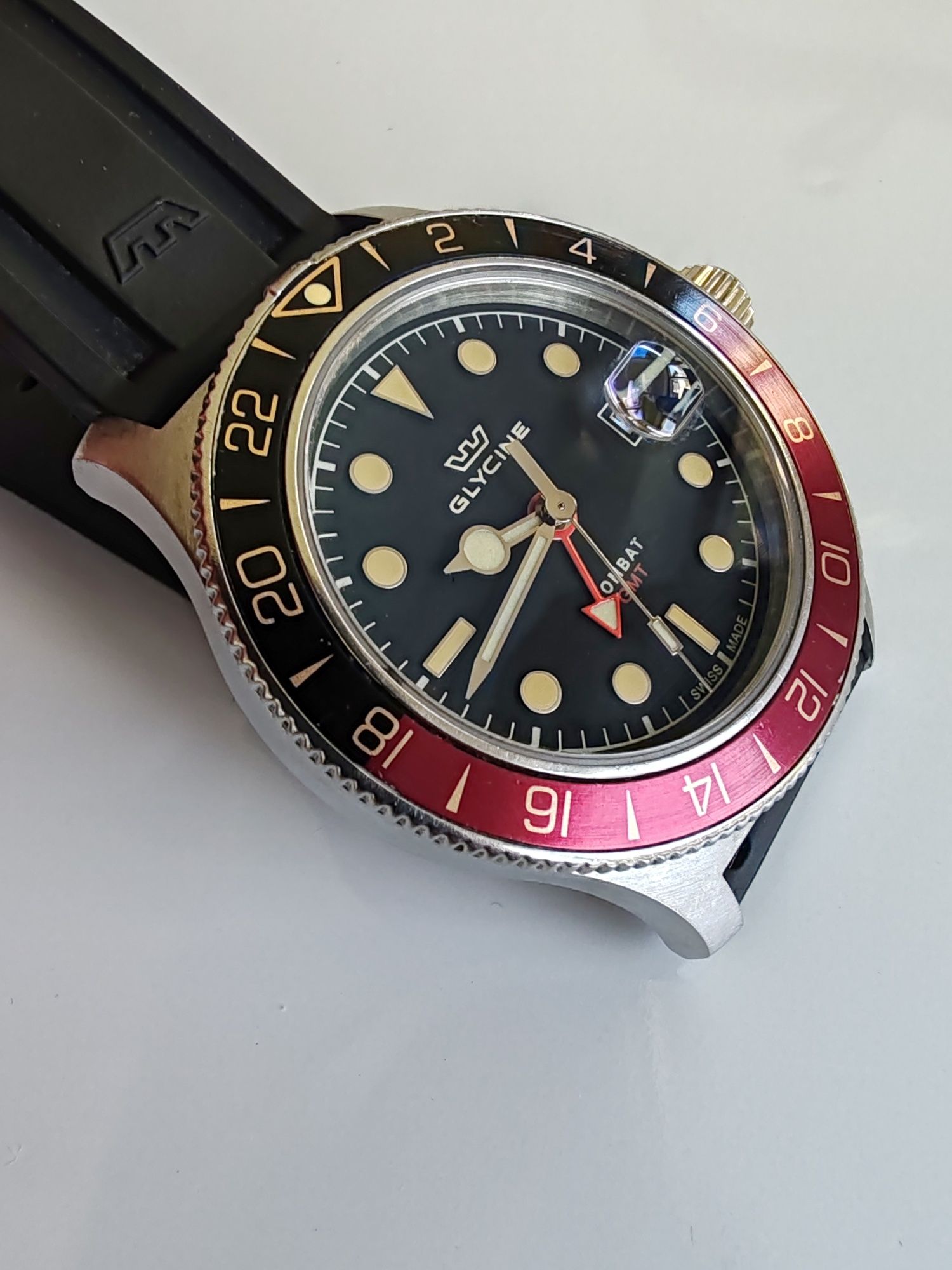 Ceas Glycine Combat GMT Diver 200 m 42 mm Quartz