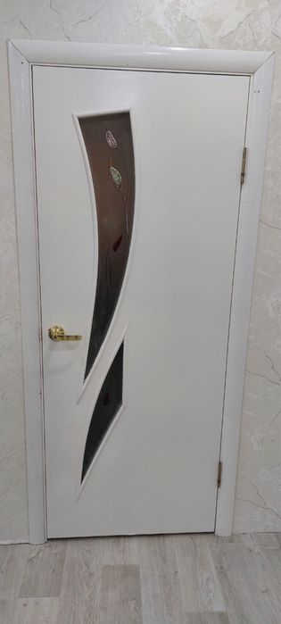 Дверь продается срочно
