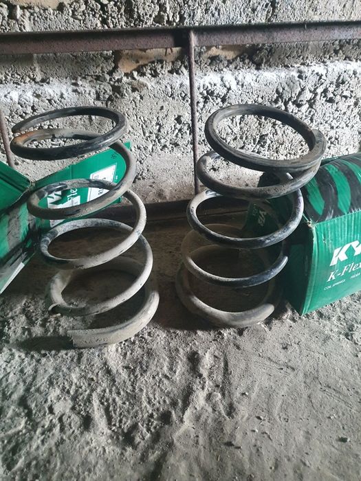 Продам запчасти на ниссан x_treil