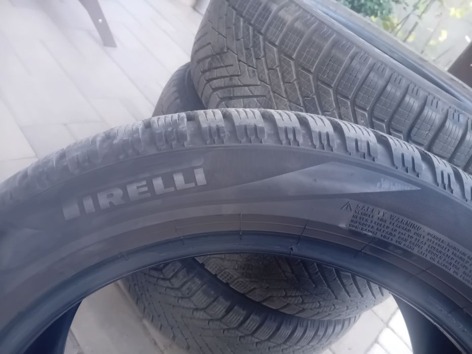 Anvelope iarna PIRELLI   205/55/17
