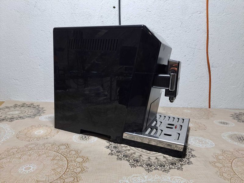Кафемашина - Delonghi Eletta Cappuccino