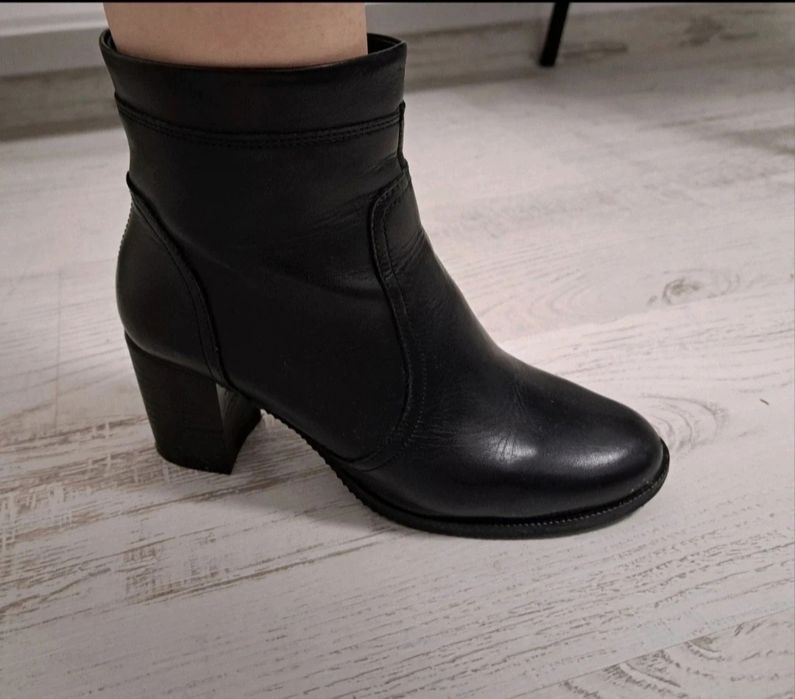 Ghete din piele Bueno Istanbul