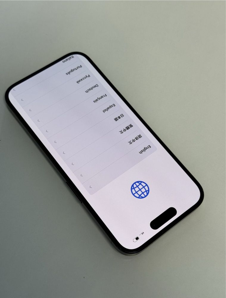Iphobe 15 pro 128 с гаранция