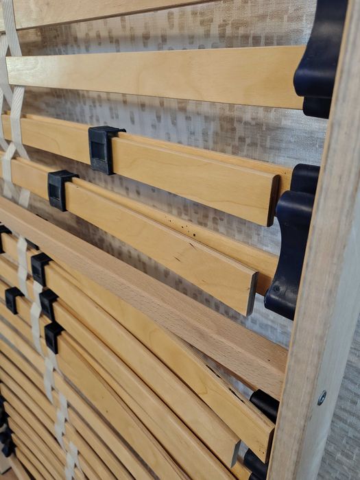 Продавам подматрачни рамки