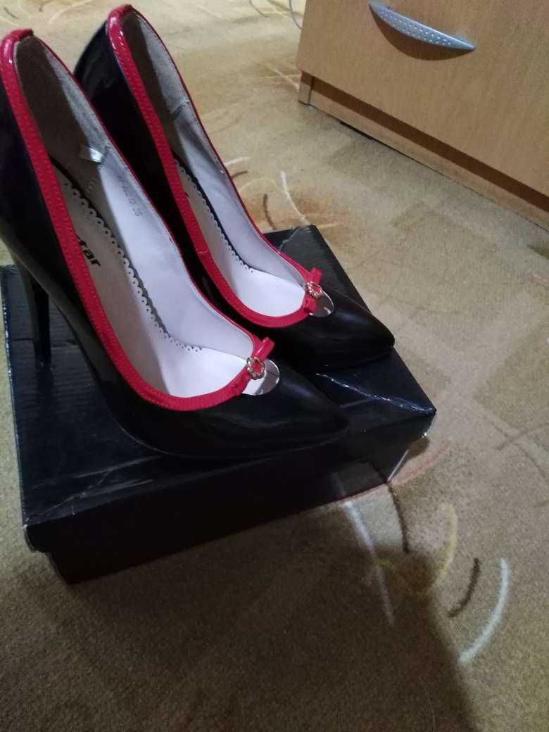 продавам дамски обувки