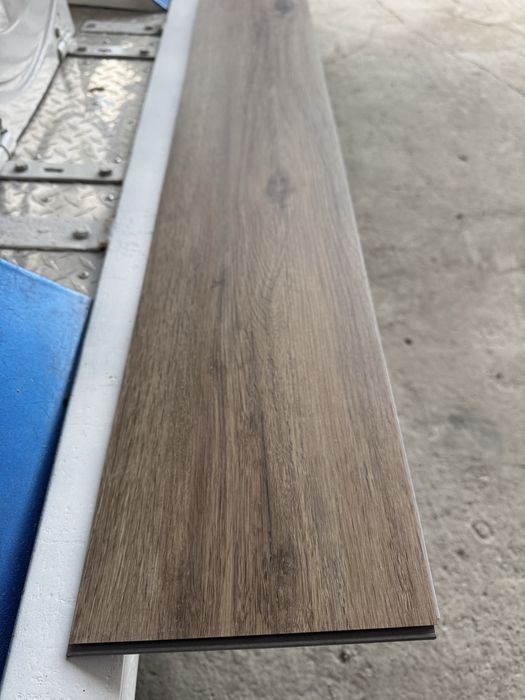 Parchet SPC Made in Germania 100% stejar 117 mp2