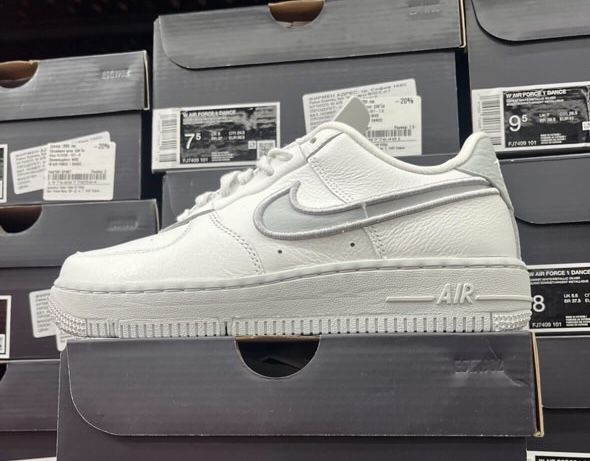 Nike Air Force 1 ‘07 / Дамски Маратонки