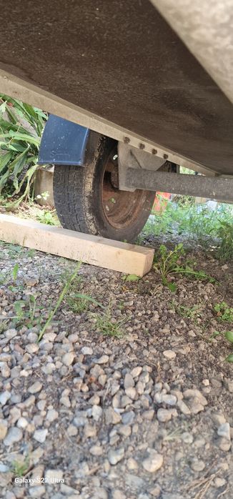 Vând remorca in stare bună