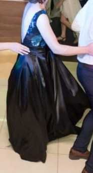 Rochie de seara cu spatele gol