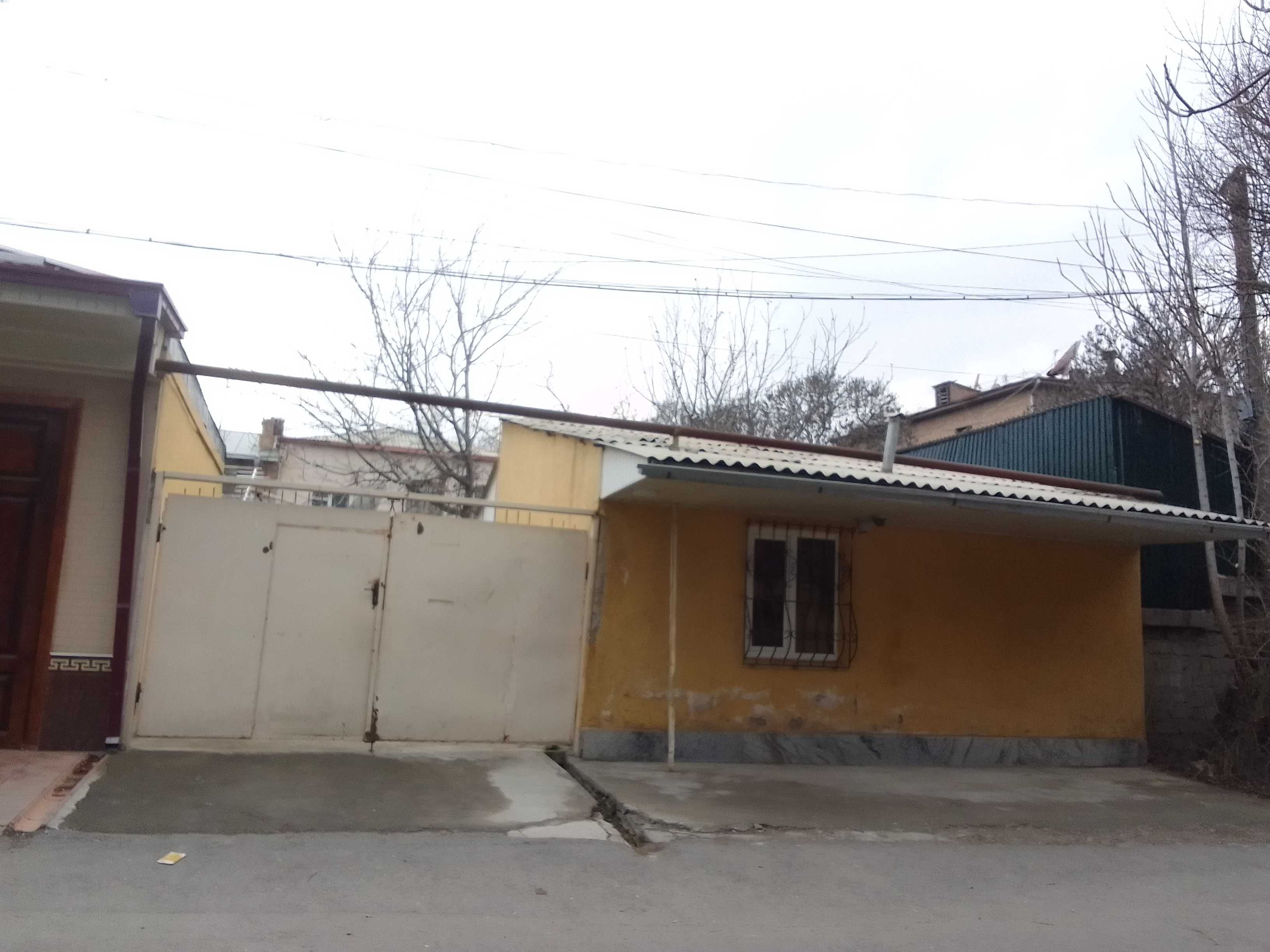 Продается дом в центре города