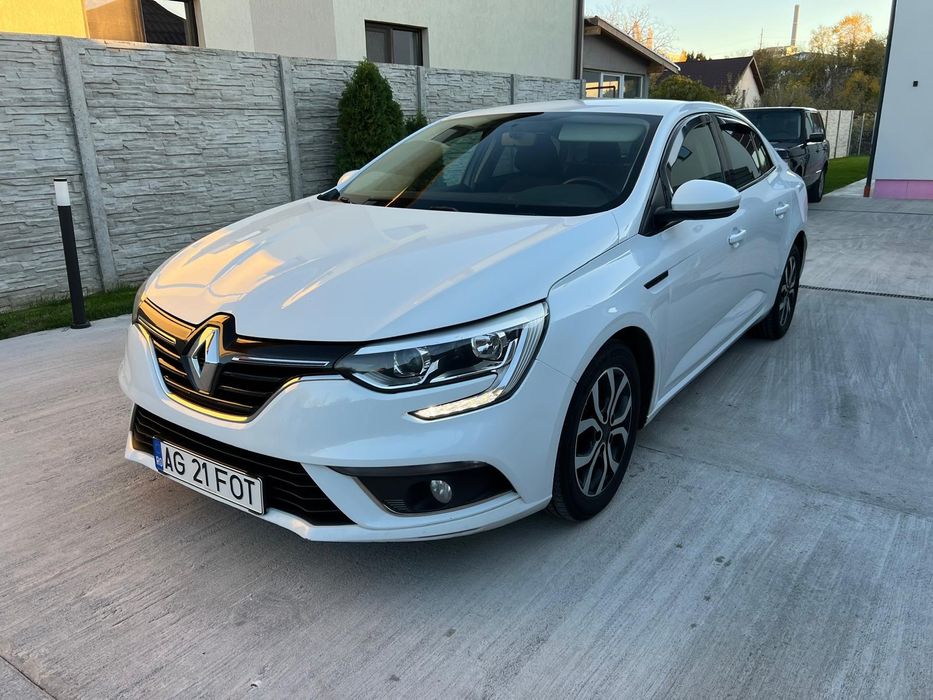 Renault Megane 4 1.6 16v benzina cu gpl