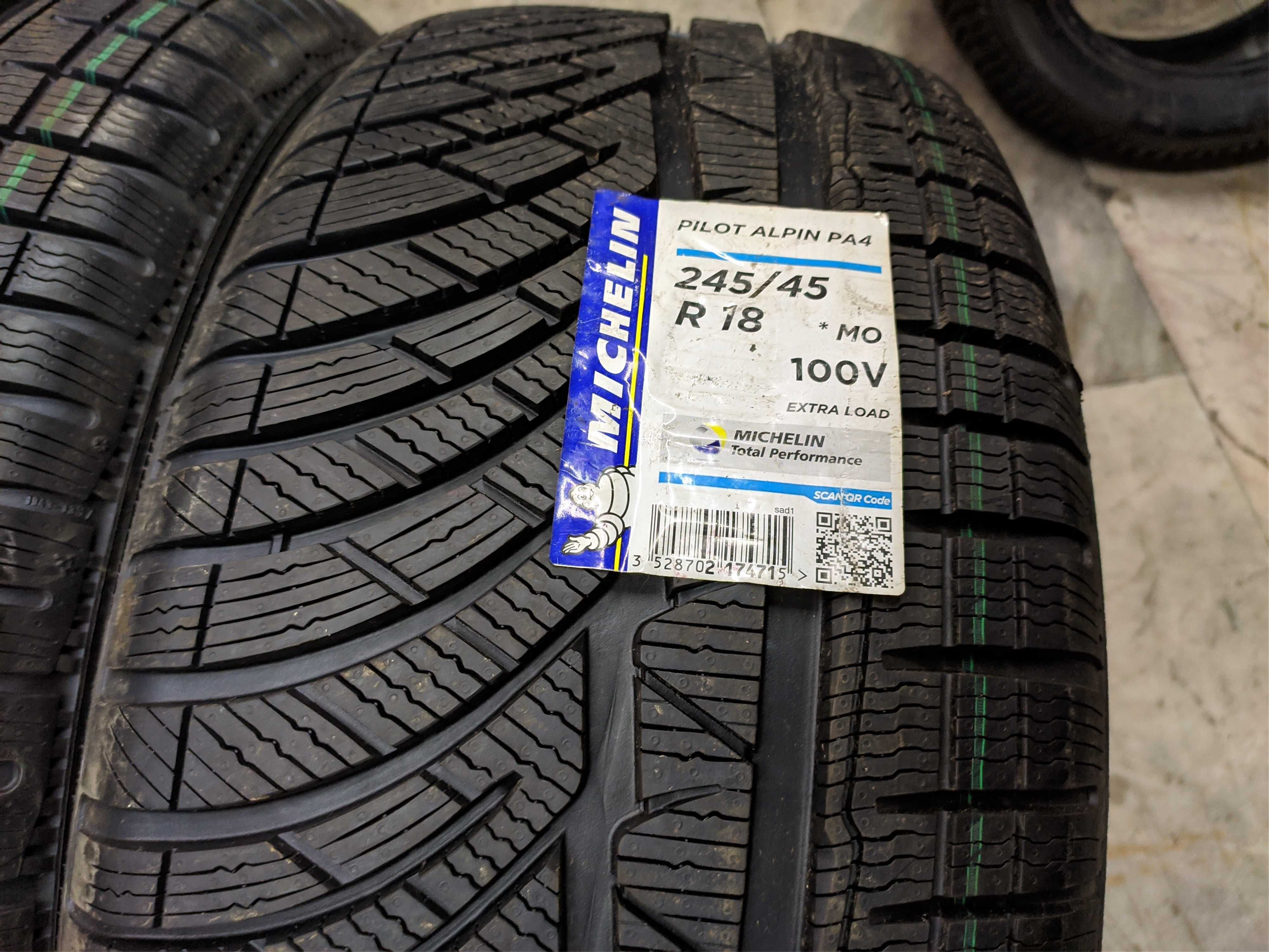 2бр Нови зимни гуми 245 45 18 - Michelin
