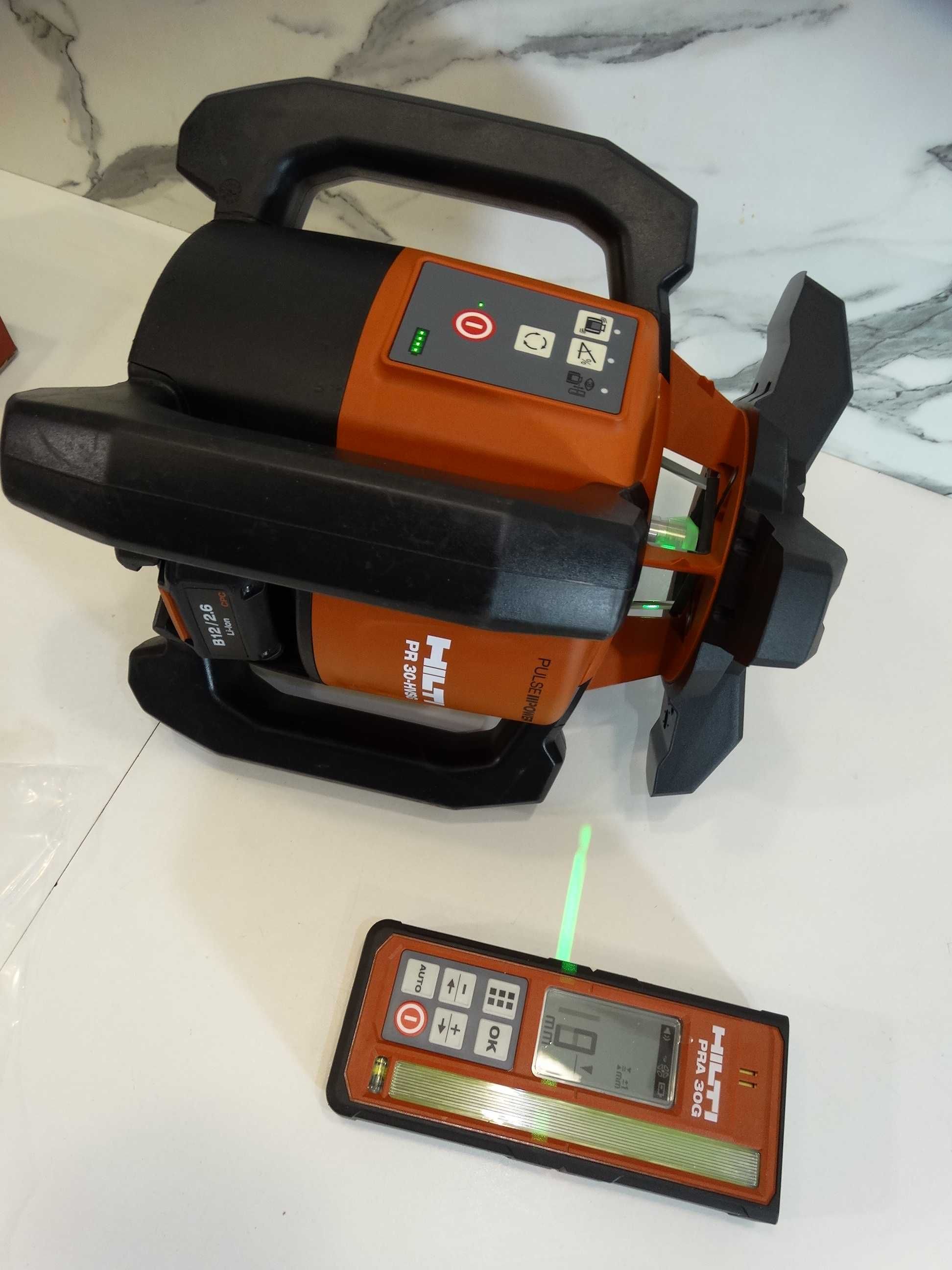 Hilti PR 30 HVSG A12 - Ротационен лазерен нивелир със зелен лъч