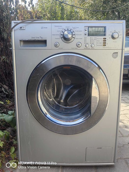 Продам стирку lg на 7 кг.