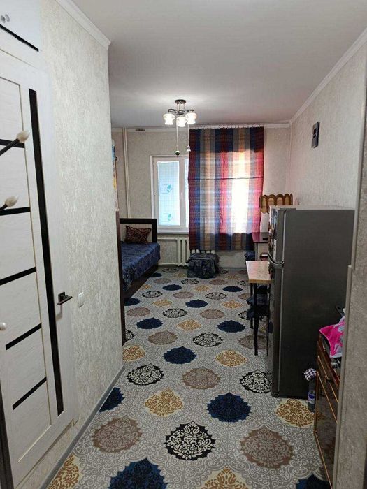 СРОЧНО !! Продается квартира в Яшнабаде 1/2/4 ( 19 кв/м ) Авиасозлар 1