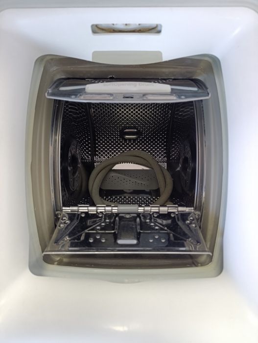 Пералня CONSTRUCTA  A+++ със горно отваряне  7кг капацитет