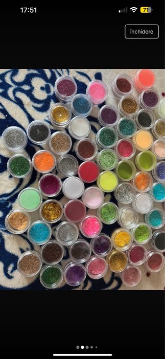 Decoratiuni pentru unghii