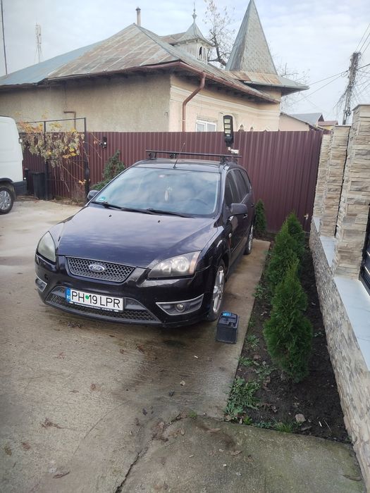 Se vinde Ford focus