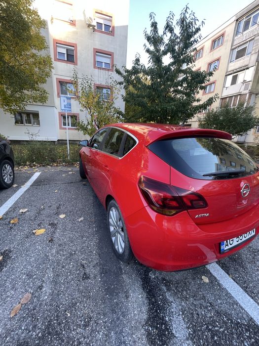 Opel astra J 2011 1.4 benzina proprietar