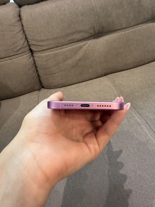 iPhone 16 Plus 256GB Pink
