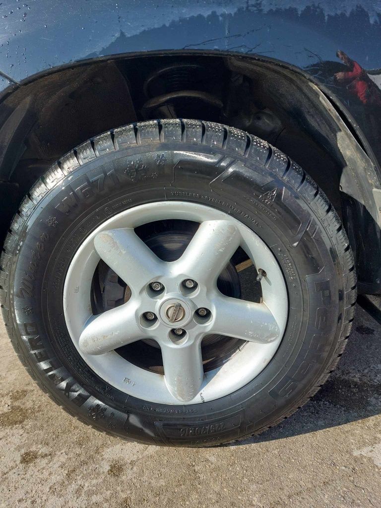 Гуми с джанти за Nissan X trail T30
