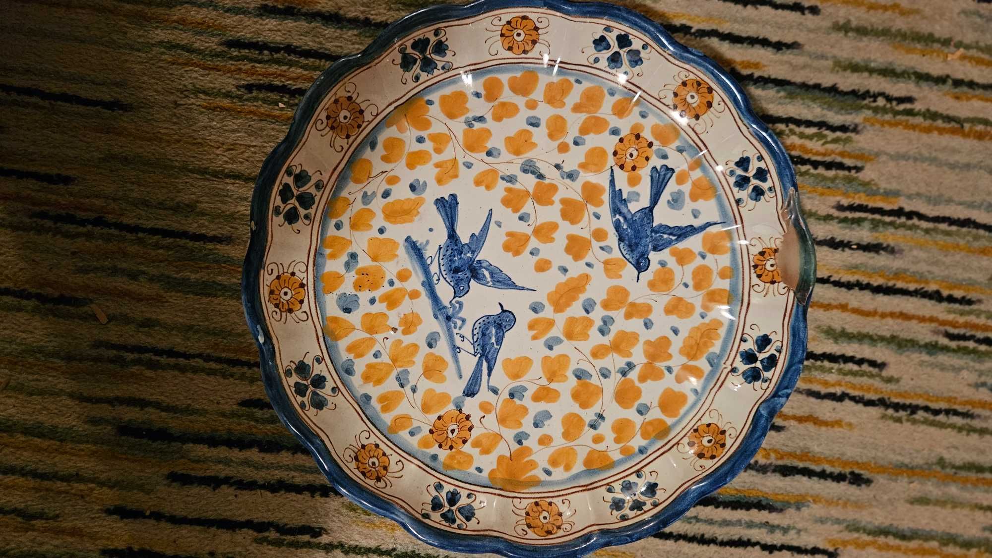 Винтидж майолика. Стара декоративна чиния Grazia Deruta Италия