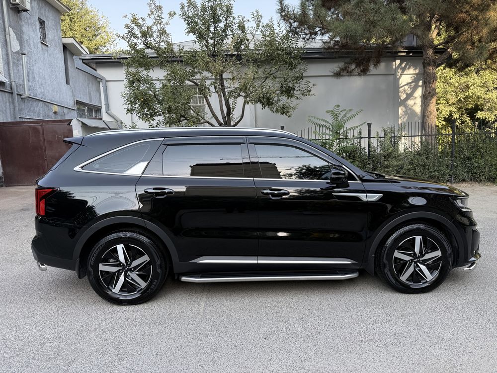 Kia Sarento 2023 yil