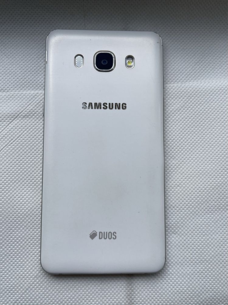 Samsung J5 ( 2016 )
