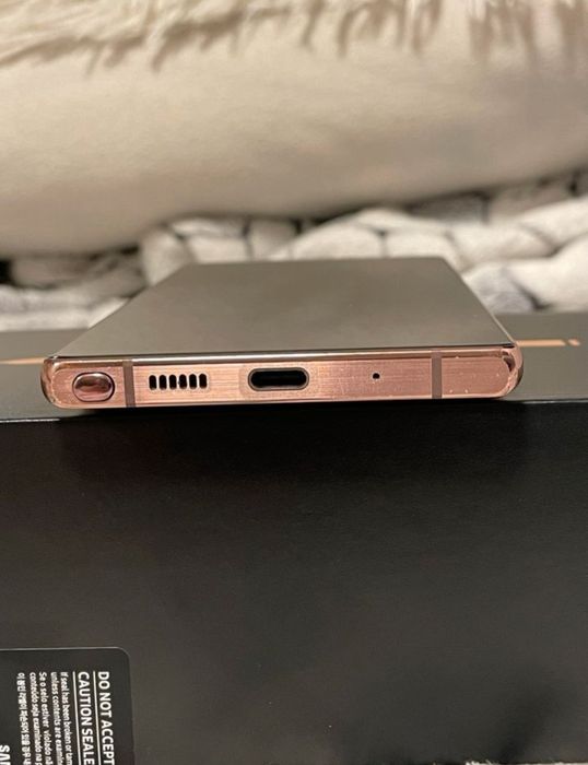 Samsung note 20 перфектно състояние