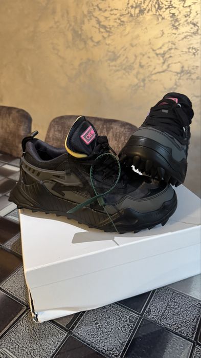 Off-White ODSY-1000 Sneakers/Adidasi  – mărimea 42 – Noi