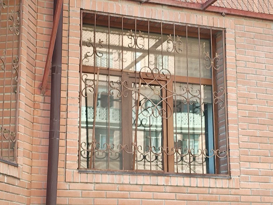 Решётки на окна 180x180