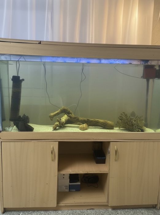 Продам Аквариум 280-300 литров