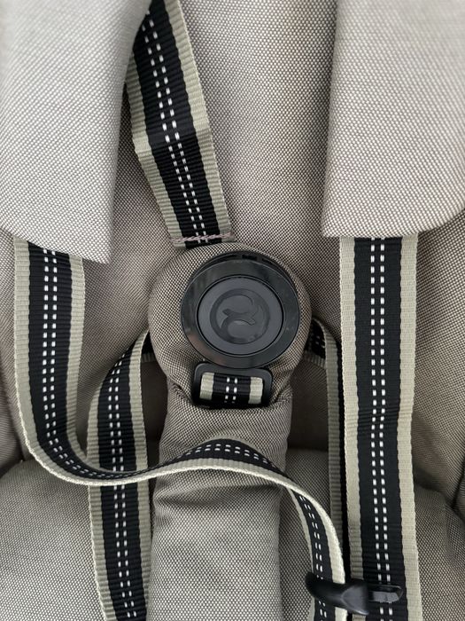 Carut 2in1 Cybex balios s + husa de ploaie