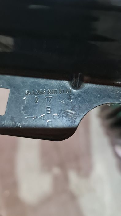 Aripa stanga față Mercedes GLC W253 X253 C253 A253 an 2016-2022