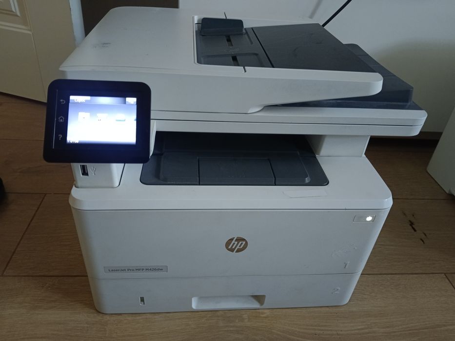 МФУ hp 426dw в отличном состоянии