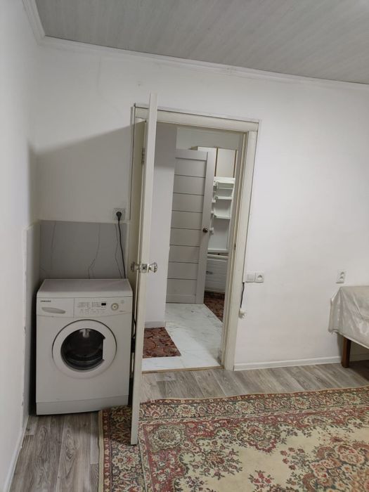 Двух комнатная квартира 200тыс. Оптовка