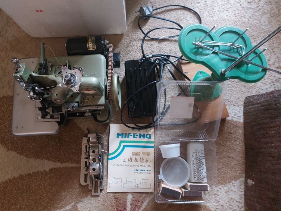 Оверлок  б/у в хорошем состоянии.