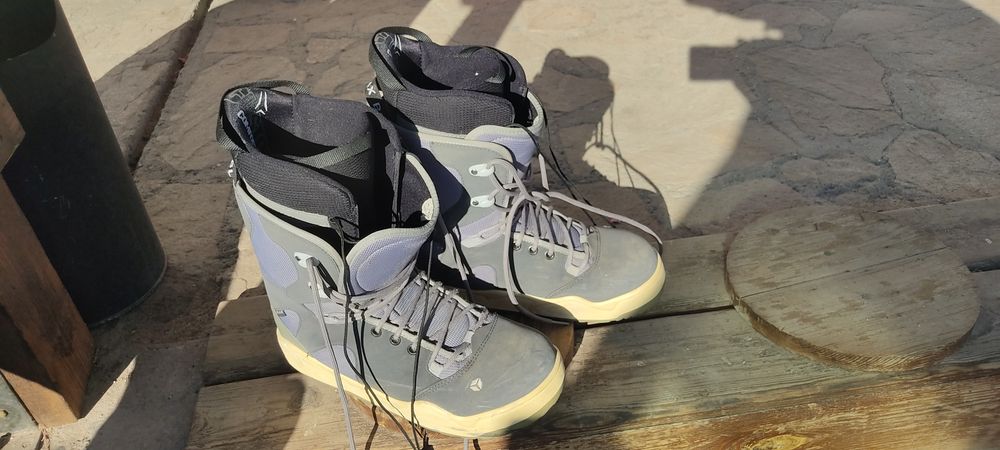 Сноуборд Обувки Atomic 47