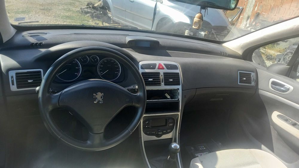 Пежо 307 1.6HDI НА ЧАСТИ