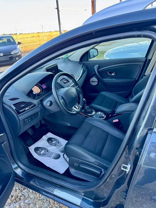 Renault Megane bose edition ( 2015 EURO 5 )
