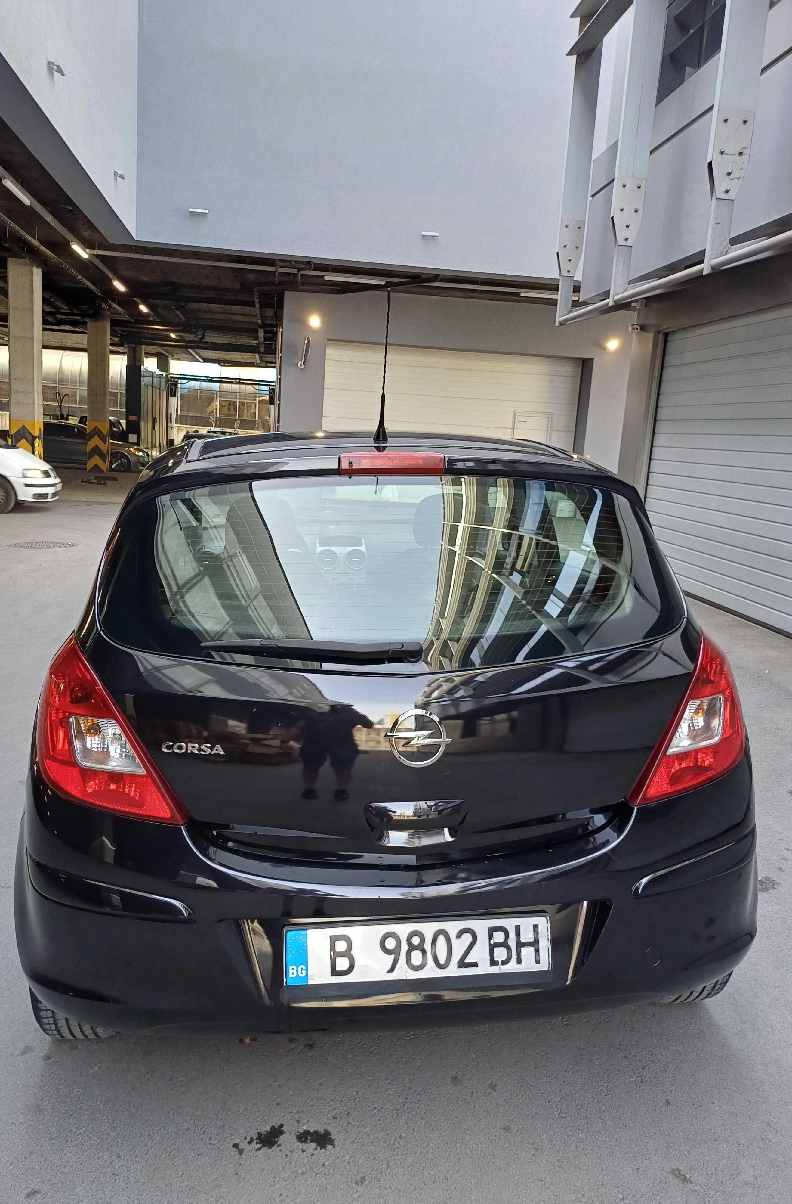 Opel Corsa 1.2i 2012