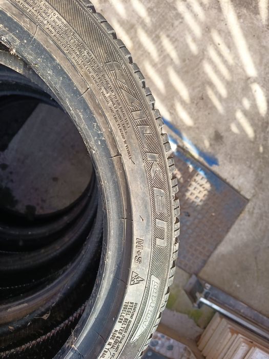 Anvelope M+S R19 225/45 Falken