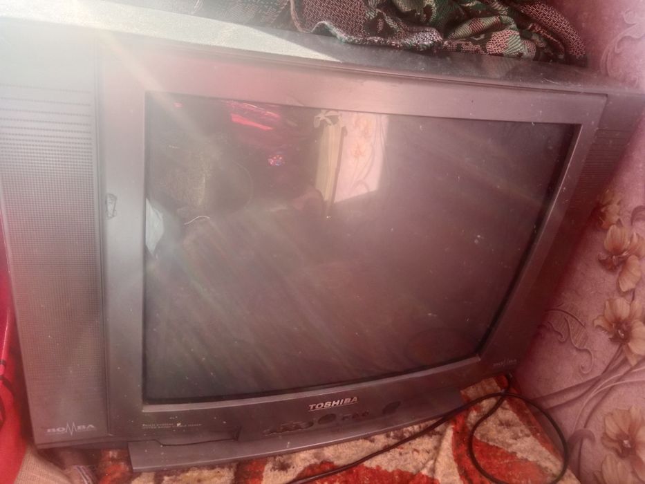 Телевизор б/у. LG