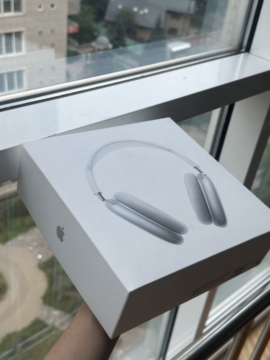 Apple Airpods Max серебристый