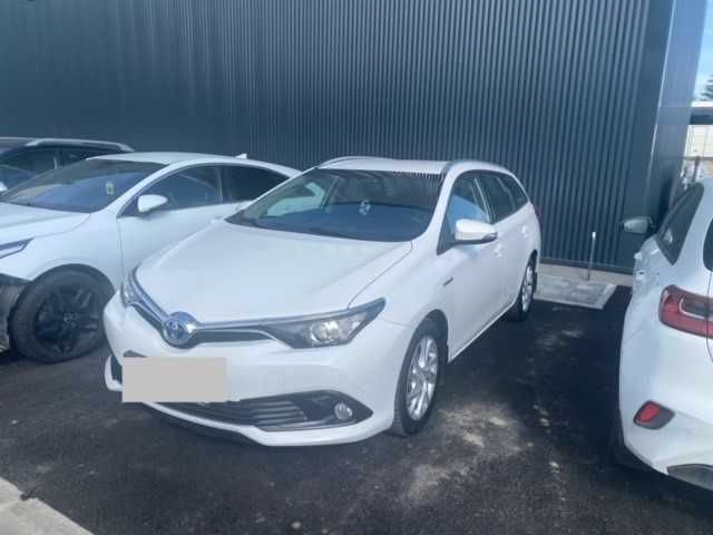 Toyota Auris Hybrid Break-2017