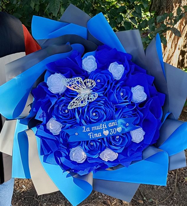 Buchet de Trandafiri din Săpun si satin