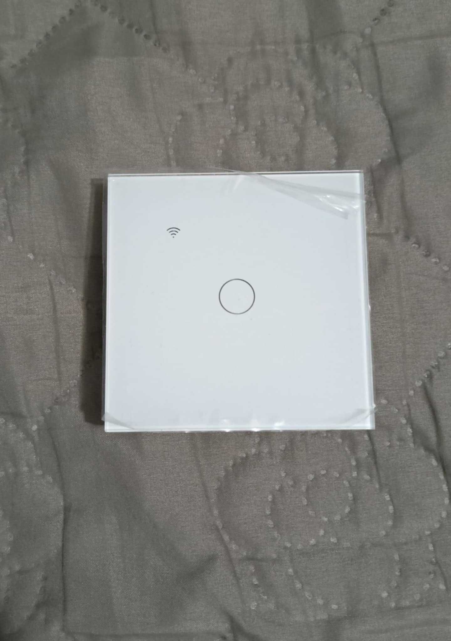 Comutator de lumina Wifi inteligent