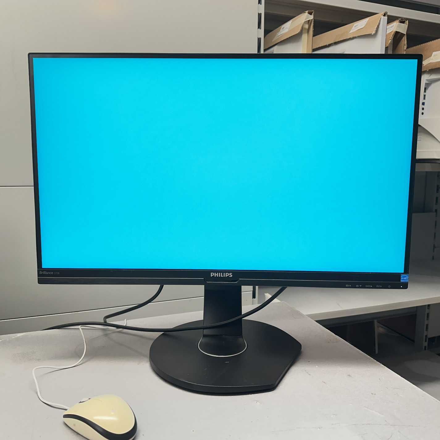 Philips 272B7QPJEB 27" 2560x1440 WQHD IPS /-> Отлично състояние